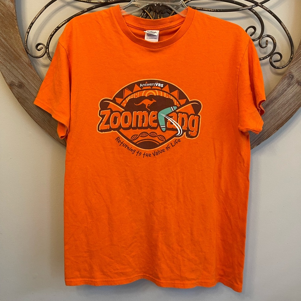 Zoomerang Graphic Tee Fearfully and Wonderfully Made